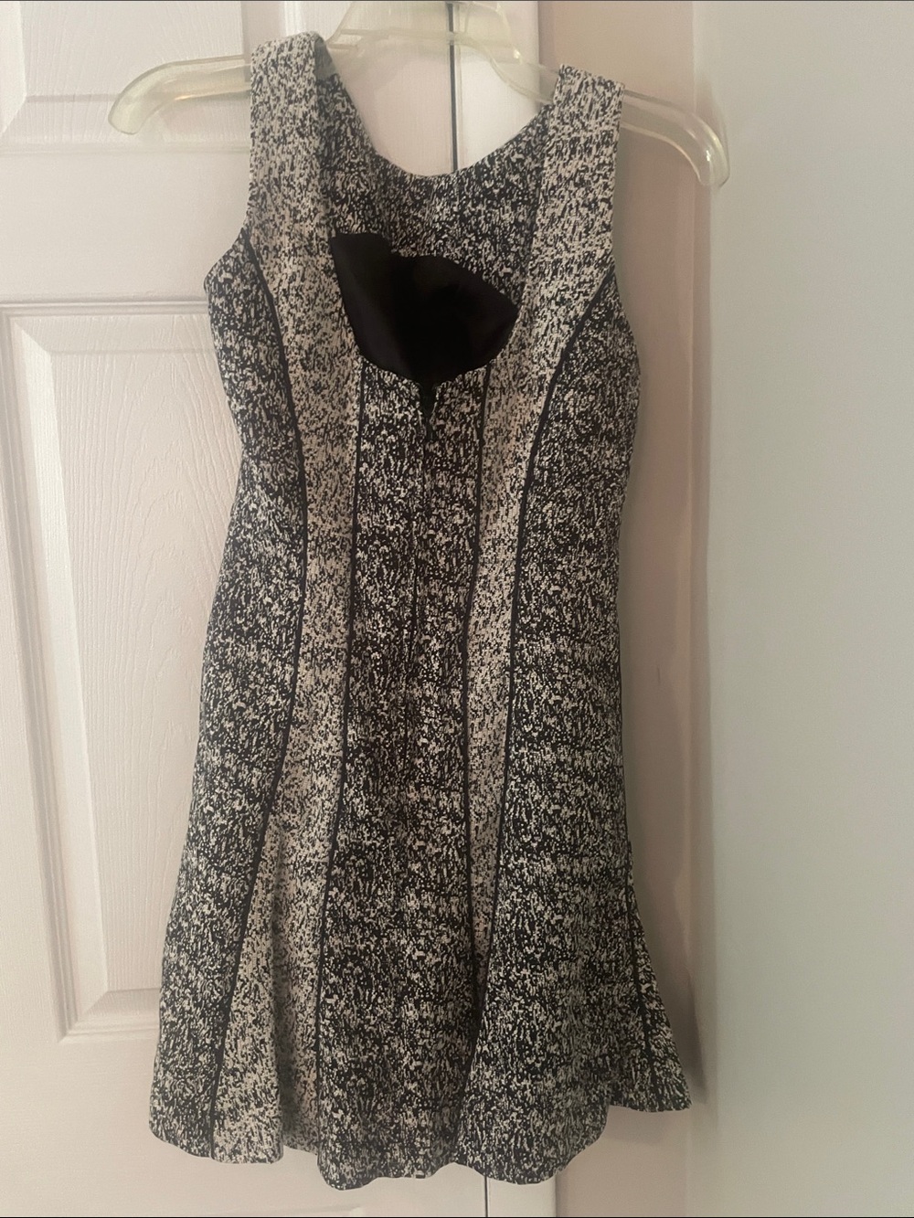 H&M Black & White Textured Fit-and-Flare Dress - Picture 2 of 3